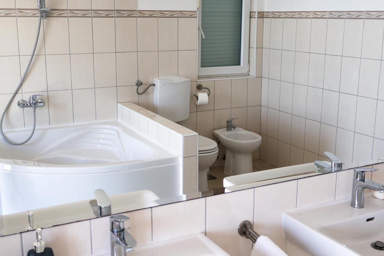 Apartman Klara Λομπάρδα Εξωτερικό φωτογραφία