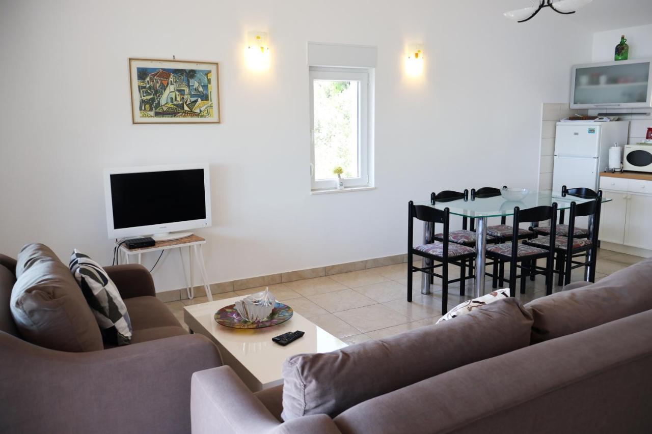 Apartman Klara Λομπάρδα Εξωτερικό φωτογραφία
